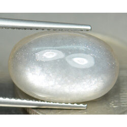 มูนสโตน (Moon Stone) 6.35 กะรัตสีเทา