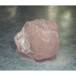 พิ้งค์ควอร์ต (Pink Quartz) 42.55 กะรัต