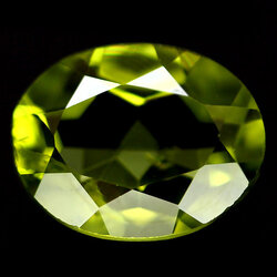 พลอยเพอริโดแท้ 1.91 กะรัต