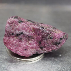 ก้อนพลอยทับทิมดิบ 50.10 กะรัต