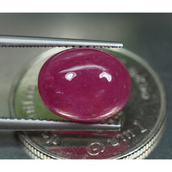 พลอยทับทิม (Ruby) 6 กะรัตสีแดงชมพู