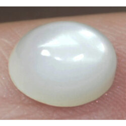 มูนสโตน (Moon Stone) 1.75 กะรัตสีขาวสวย