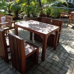 ชุดโต๊ะไม้ระแนงทานอาหาร ไม้เนื้อแข็ง "ราด-รีใหญ่"