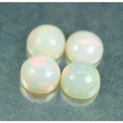 โอปอลหลากสี ( Opal) 1.67 กะรัต 4 ชิ้น