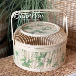 กล่องปิ่นโต รุ่นเสื่อไม้ไผ่ (ฝากรงนก) ลายไผ่มงคล