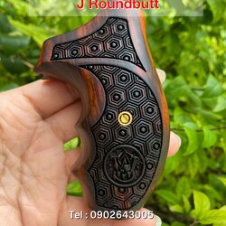 ด้ามไม้พยุง ลูกโม่ Smith&Wesson J Roundbutt
