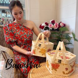 กล่องไม้ไผ่ มั่งมี รุ่น FLORA ดอกโบตั๋น (ทรงหกเหลี่ยม)