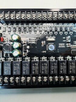 PLC FX2N - 24MR GX PLC บอร์ดควบคุมการตั้งโปรแกรมได้ สำหรับงานอุตสาหกรรม พร้อมรางยึด