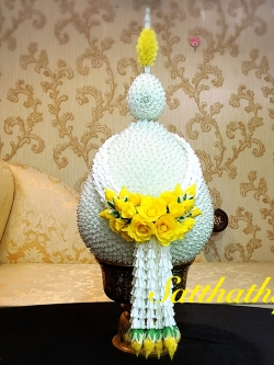 พานพุ่มดอกรักประดิษฐ์ [10"]