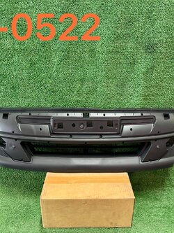 ซับในกระจังหน้า ดำด้าน Isuzu D-max 2018-19 ใหม่เทียม