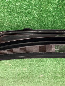 แผงจิ้งหรีด R Ford Ranger