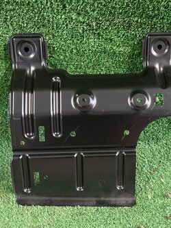 แผ่นเหล็กใต้กันชนหน้า Honda CR-V 2013