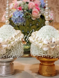 พานพุ่ม - พานพุ่มสักการะ - พานพุ่มดอกรัก - พานพุ่มดอกรักประดิษฐ์ (พลาสติก) - พานพุ่มสีขาว - Panpum