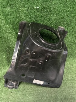 ซุ้มล้อเหล็กหัวโช๊คหน้า Subaru