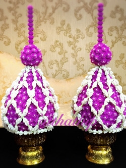 พานพุ่มดอกบานไม่รู้โรย คลุมตาข่ายดอกรักประดิษฐ์ [6 นิ้ว/ 3,000บาท/คู่]