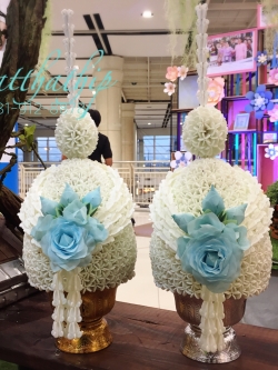 พานพุ่ม - พานพุ่มสักการะ - พานพุ่มดอกรัก - พานพุ่มดอกรักประดิษฐ์ (พลาสติก) - พานพุ่มสีขาว - Panpum