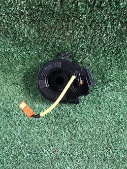 Spiral คอพวงมาลัย Toyota Revo