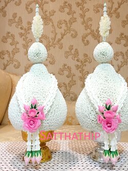 พานพุ่มดอกรักประดิษฐ์