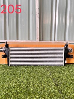 อินเตอร์คูลเลอร์ Toyota Revo 2015-19 ใหม่แท้