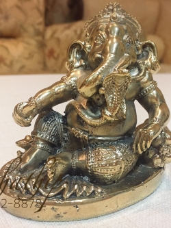 พระพิฆเนศ ปางเสวยสุข (ทองเหลือง) - Ganesha: Lord of Success