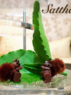 กระรอก - โมเดลกระรอก - กระรอกดินปั้น - โมเดลสัตว์ - โมเดลสัตว์เลี้ยง - ตุ๊กตาสัตว์ดินปั้น - Animal model