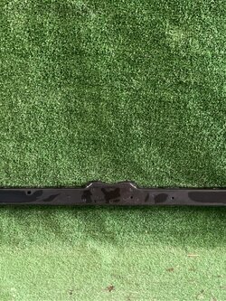 คานรับฝากระโปรงหน้าตัวบน Mitsubishi Triton L200