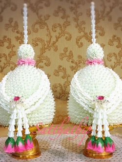 พานพุ่ม [7"] - พานพุ่มสักการะ - พานพุ่มดอกรัก - พานพุ่มดอกรักประดิษฐ์ (พลาสติก) - พานพุ่มสีขาว