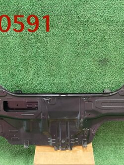 แผงท้าย Honda CH-R HYBIRD