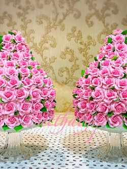 พานพุ่มดอกกุหลาบ ประดิษฐ์จากดิน [7 นิ้ว 4,400 บาท/คู่]