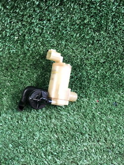 มอเตอร์ฉีดน้ำฝน Mazda Mazda2 Skyactiv 2015-2019