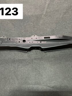 คานหม้อน้ำตัวบน Toyota Yaris 2016