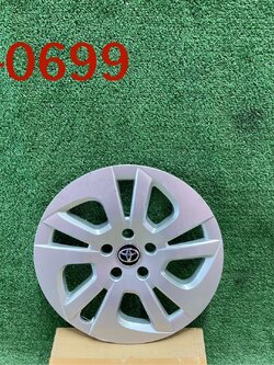 ฝาครอบกะทะล้อ Toyota Prius 2010-2012+แท้มือสอง