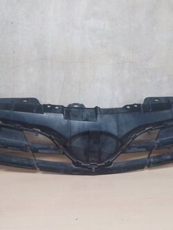 กระจังหน้า Toyota Altis 2003