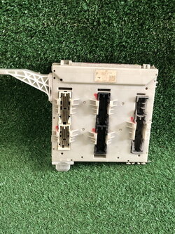 กล่องฟิวส์ Toyota