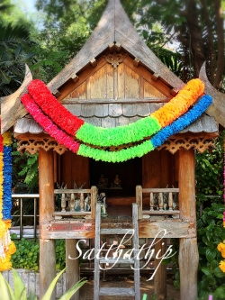 พวงมาลัยเจ็ดสีเจ็ดศอก - พวงมาลัยผ้า - พวงมาลัยสองชาย - พวงมาลัยดอกดาวเรือง ประดิษฐ์ - พวงมาลัยถวายศาลพระภูมิ - Fabric garland