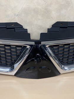 กระจังหน้า Mitsubishi Triton 2009-14