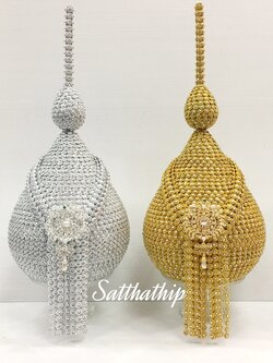 พานพุ่ม - พานพุ่มสักการะ - พานพุ่มเงินทอง - พานพุ่มนพเก้า [8 นิ้ว/ 4,000บาท/คู่]