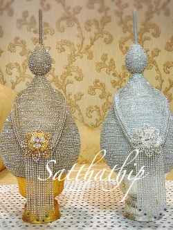 พานพุ่มเงินทอง [6 นิ้ว/ 3,300 บาท/คู่]