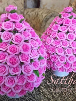 พานพุ่มดอกกุหลาบ ประดิษฐ์จากดิน [8 นิ้ว 5,600 บาท/คู่]