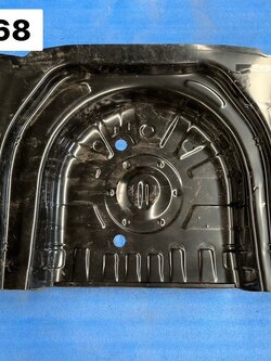 หลุมวางยางอะไหล่ Toyota Camry 2015