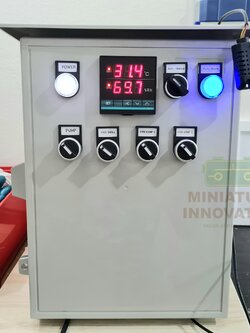 ตู้ควบคุมอุณหภูมิ ความชื้น เปิดปิดปั๊ม โดยใช้โมดูล TH70