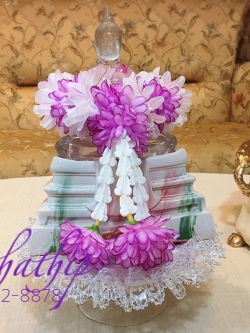 พวงมาลัยผ้า ดอกมัม สีขาว,ม่วง (สีประจำวันเสาร์) - พวงมาลัยผ้า ประจำวันเสาร์ - Fabric garland