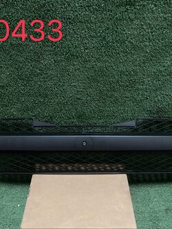 ช่องลมกันชนหน้า Ford Escape แท้ศูนย์