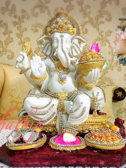 พระพิฆเนศ ปางประทานพร (เรซิ่น แต่งองค์) - Ganesha: Lord of Success