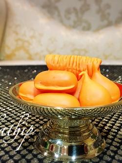 พานโมเดลขนมไทย ประดิษฐ์จากดิน - พานขนมมงคล ประดิษฐ์จากดิน - พานขนมไทย ดินปั้น