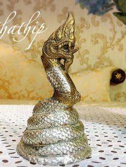 พญานาค (ทองเหลือง) - Nāga