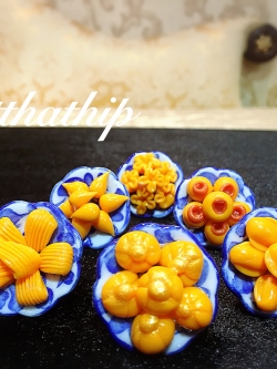 พานโมเดลขนมไทย ประดิษฐ์จากดิน - พานขนมมงคล ประดิษฐ์จากดิน - พานขนมไทย ดินปั้น