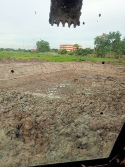 รับเหมา ขุดสระ ถมที่ เขตปทุมวัน ติดต่อ 080-309-9670