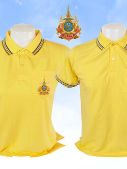 พร้อมส่ง เสื้อโปโลสีเหลือง unisex size เสื้อโปโลสีเหลืองปักตราสัญลักษณ์ 72 พรรษา ผ้าฝ้ายผสม ผ้าคอตตอนผสม ไม่ย้วย ไม่เป็นขุย