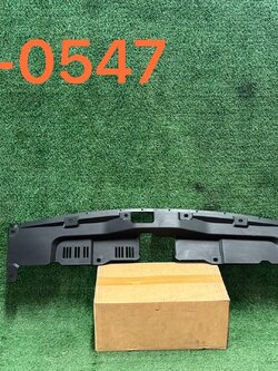 พลาสติกครอบกลอนฝากระโปรงหน้า Isuzu D-max All New 2020-22 ใหม่เทียม